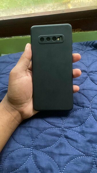 Samsung S10+