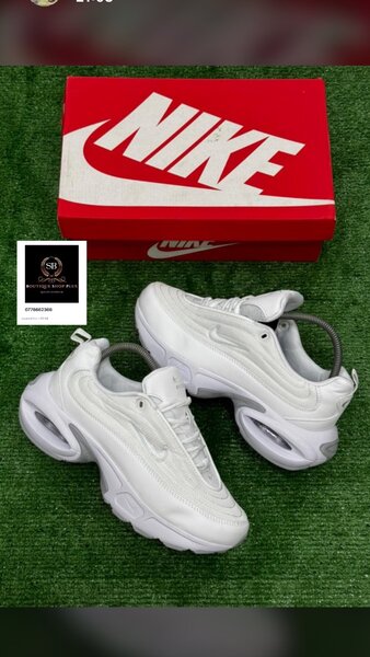 Basket Nike authentique avec sa boîte