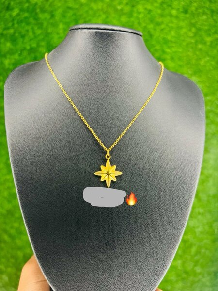 Clove necklaces
