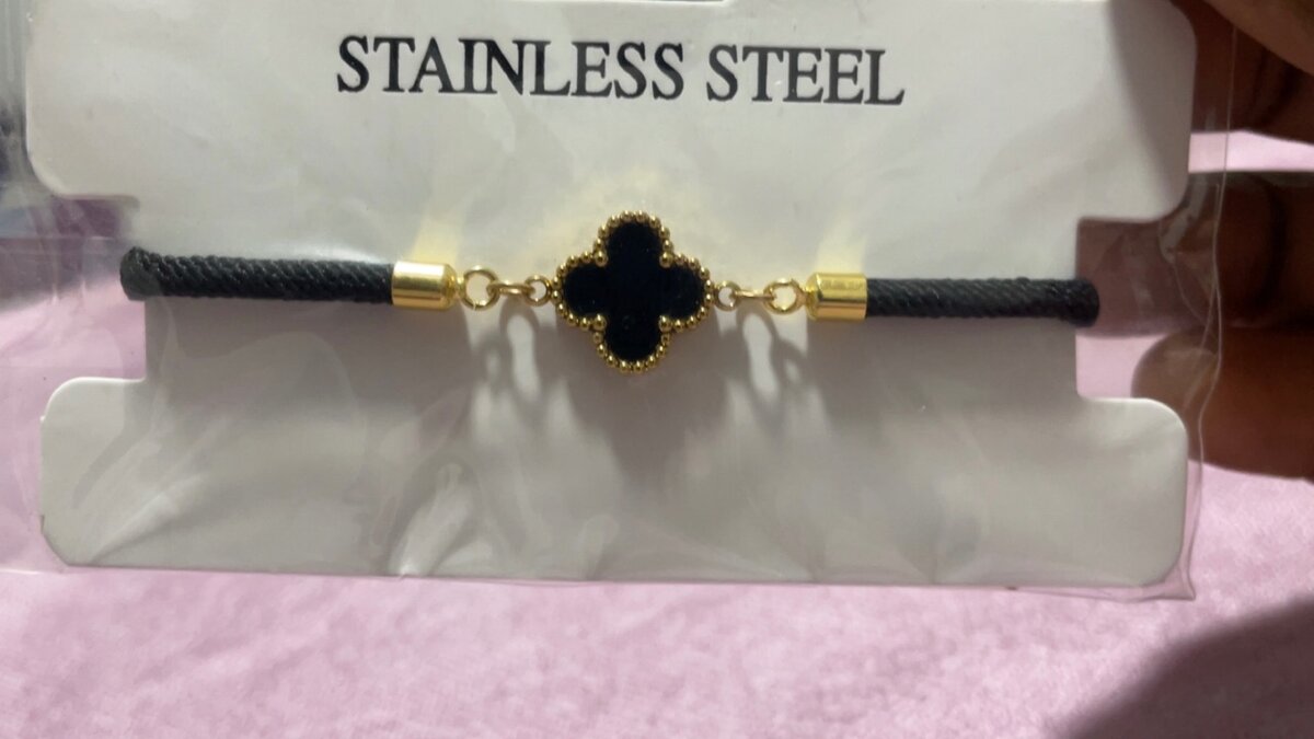 Bracelet