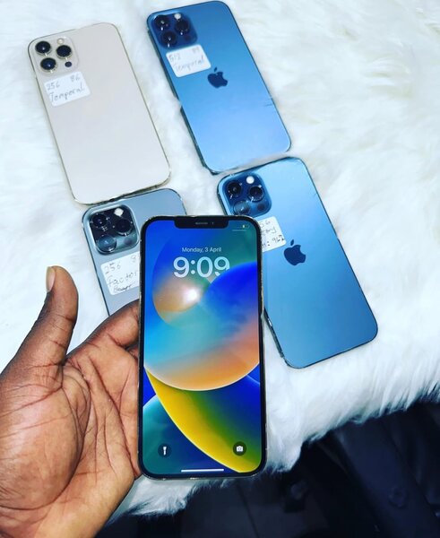 iPhone 12 Pro Max