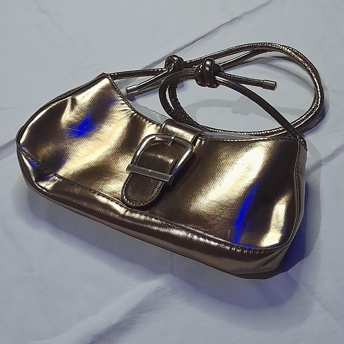 Ladies hand bag