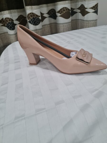 Dress shoes