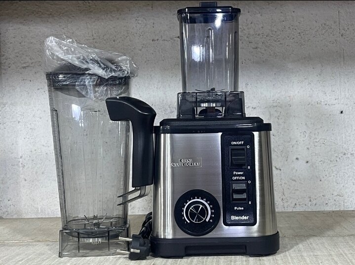 Blender Royal Silver Crest 2.5L