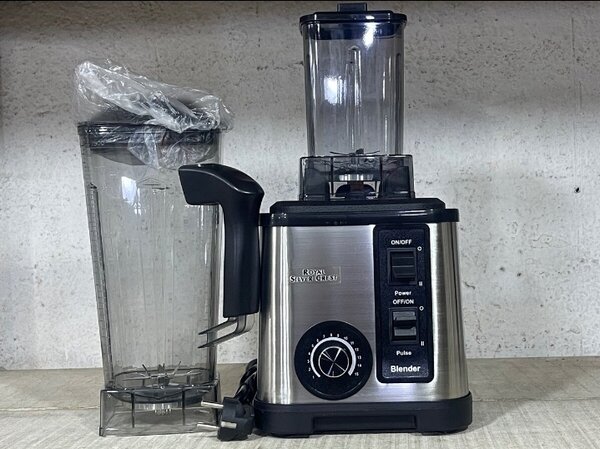 Blender Royal Silver Crest 2.5L