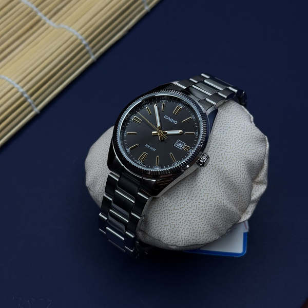 Часы Casio 