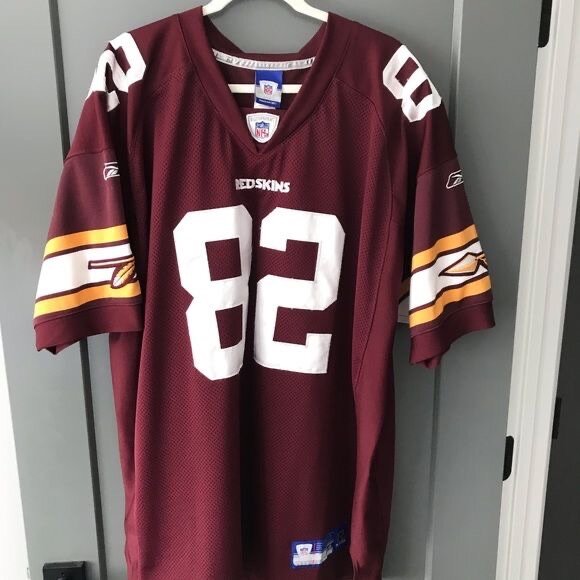 Washington redskins size 52