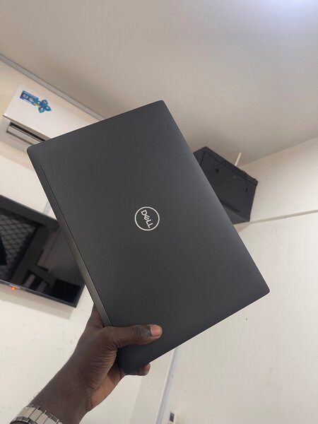 DELL LATITUDE 7490