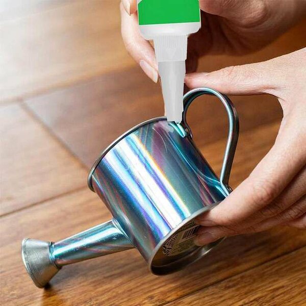 Tree Frog Glue