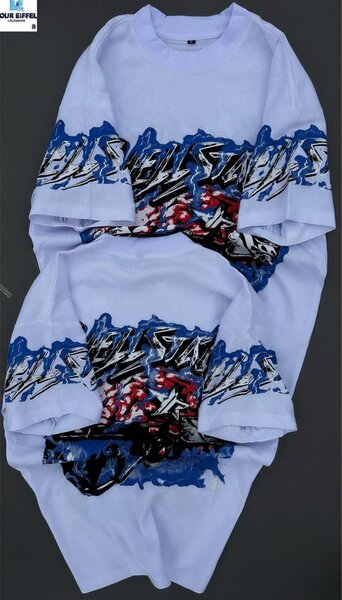 Chic T-shirt
