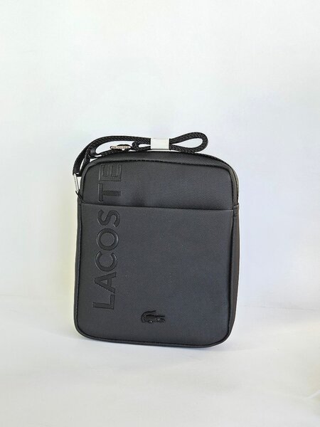 Барсетки Guess и Lacoste