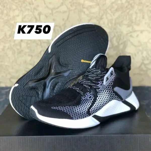 Alpha sneaker