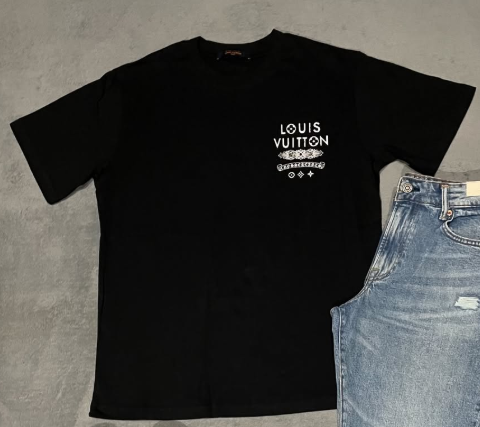 T-Shirt size M