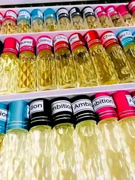 Essences de parfums