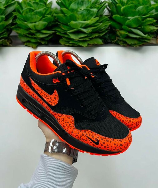 NIKE AIRMAX