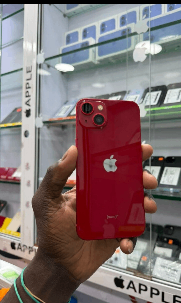 iPhone 13 Rouge Attrayant