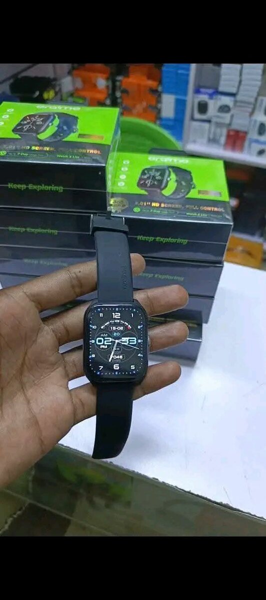 Oriamo Smart Watch