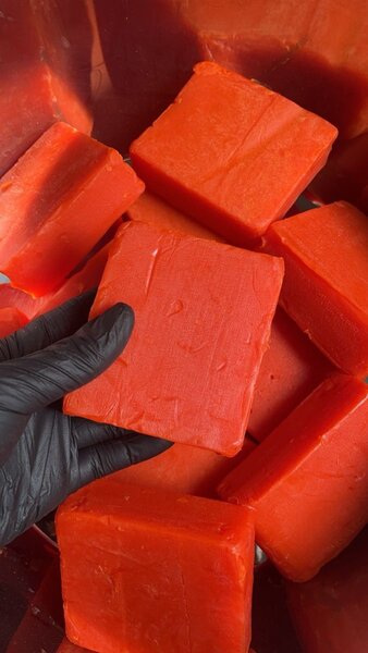 Savon tomato