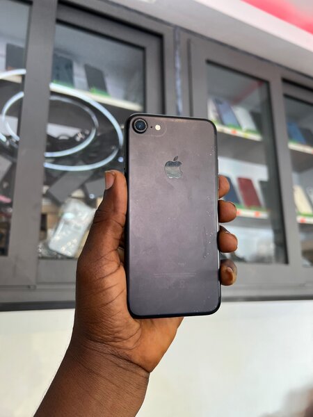 iPhone 7