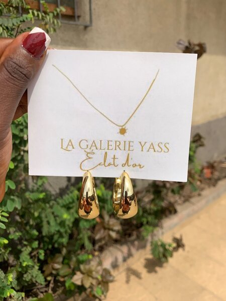 Boucle d'oreille tendance