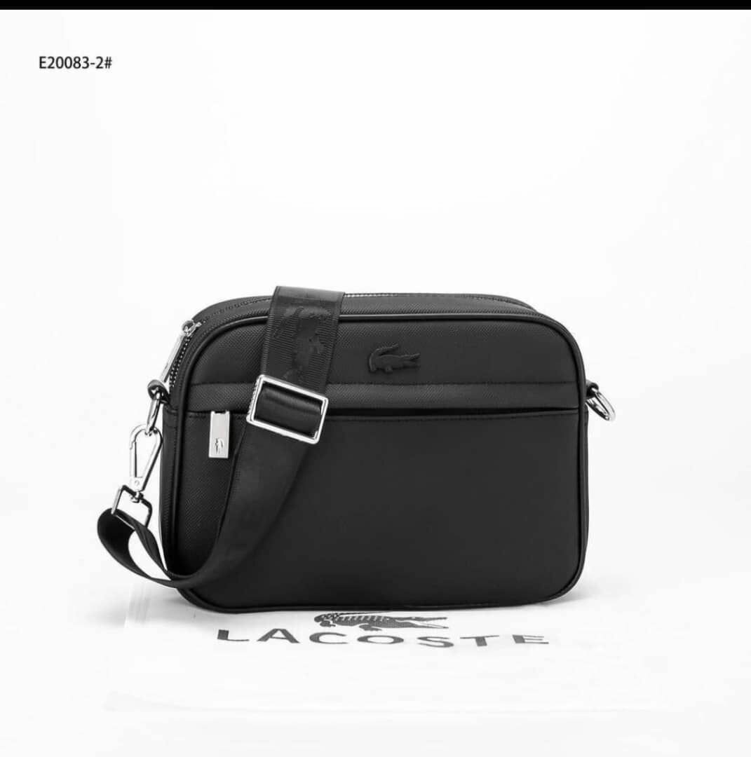 Sac bandoulière noir élégant