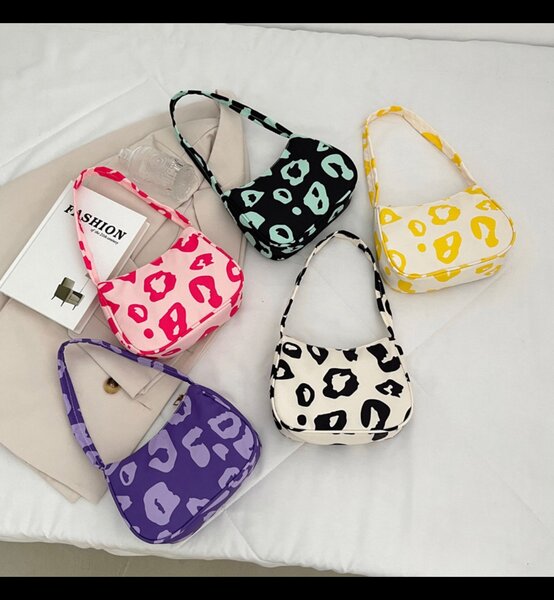Aesthetic hand bag