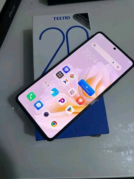 Tecno Camon 20 - Smartphone