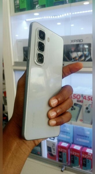 INFINIX HOT 50