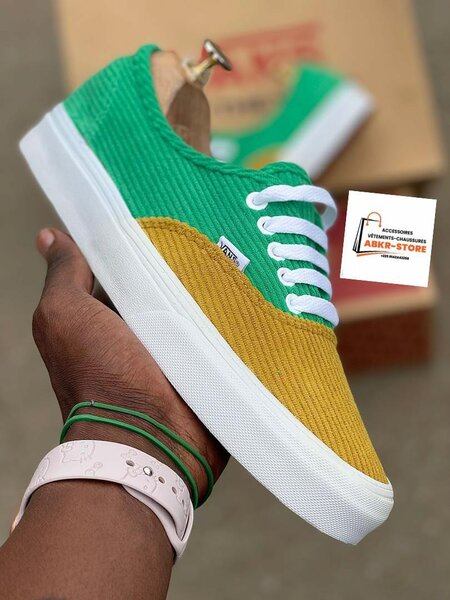 VANS VELOURS