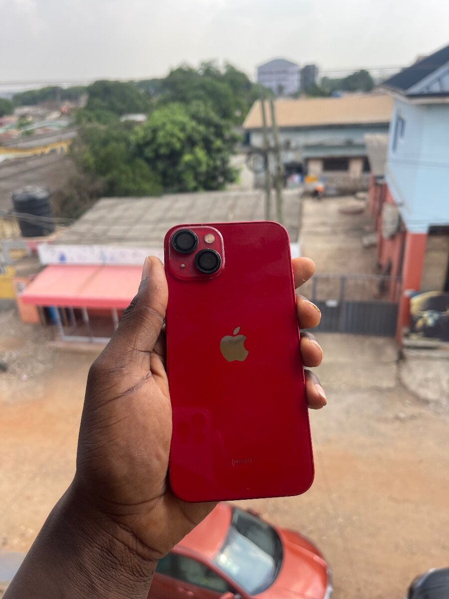 iPhone 13
