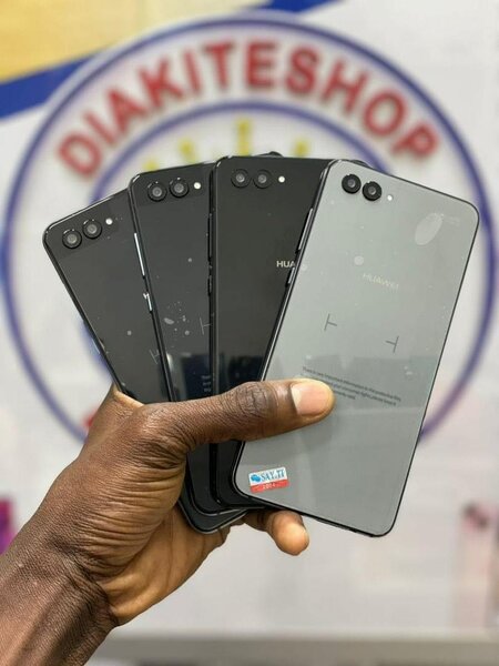 HUAWEI NOVA 2S (256GB/8RAM)