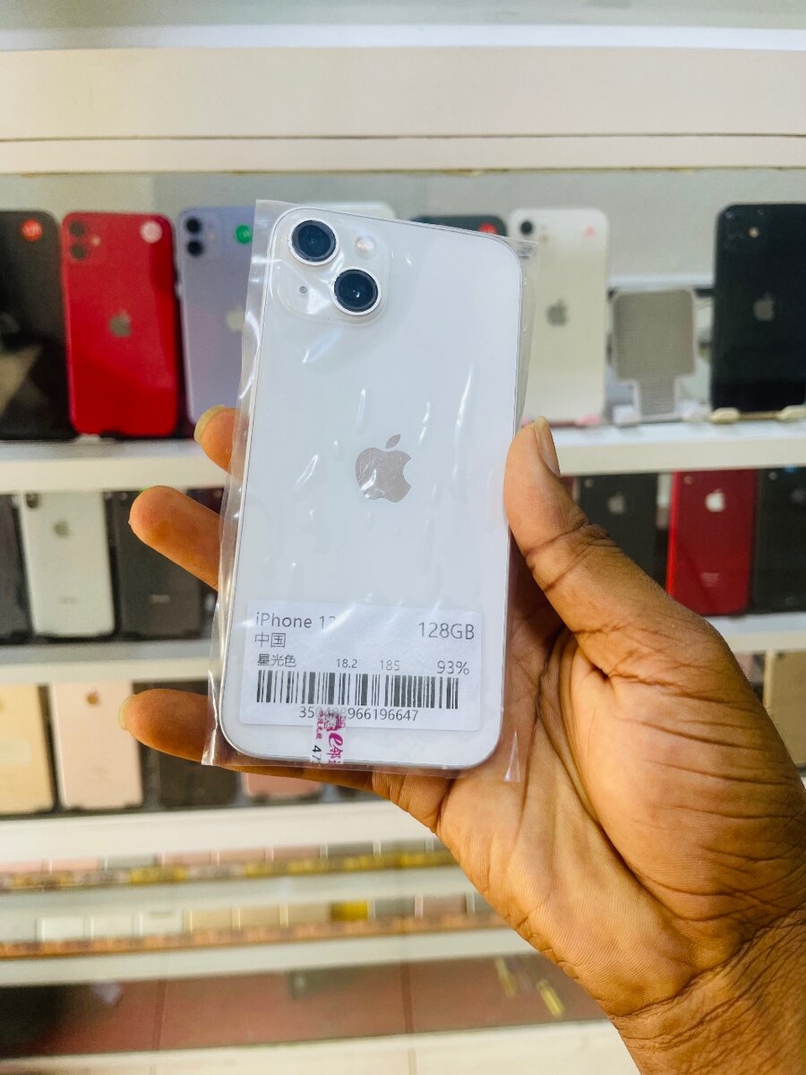iPhone 13