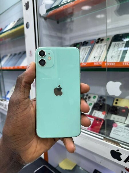 iPhone 11 simple