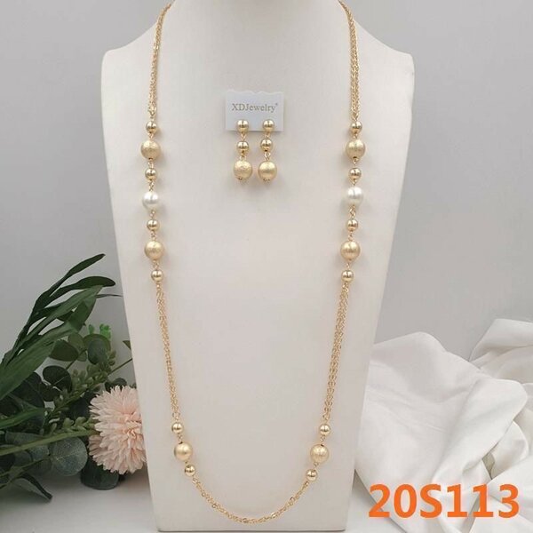 Parure de bijoux élégante