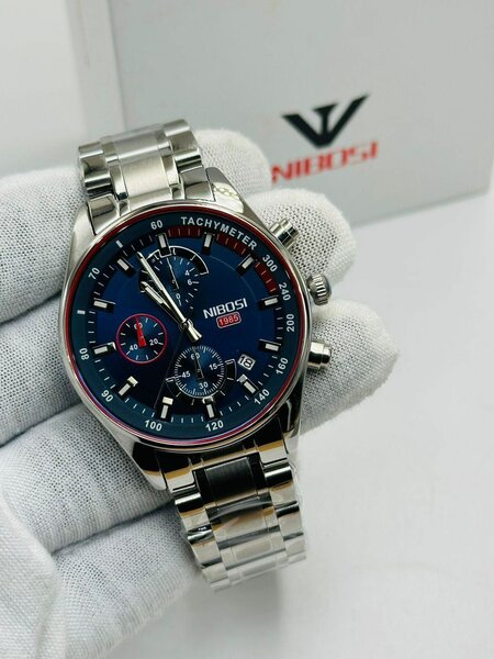Montre Curren