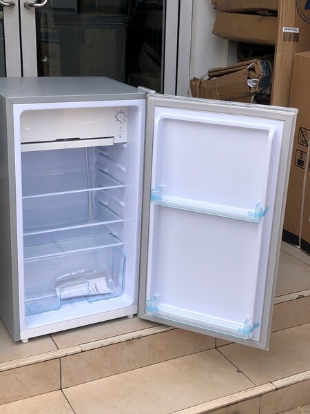 Nasco table top fridge