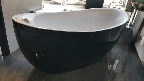 Bathtubs