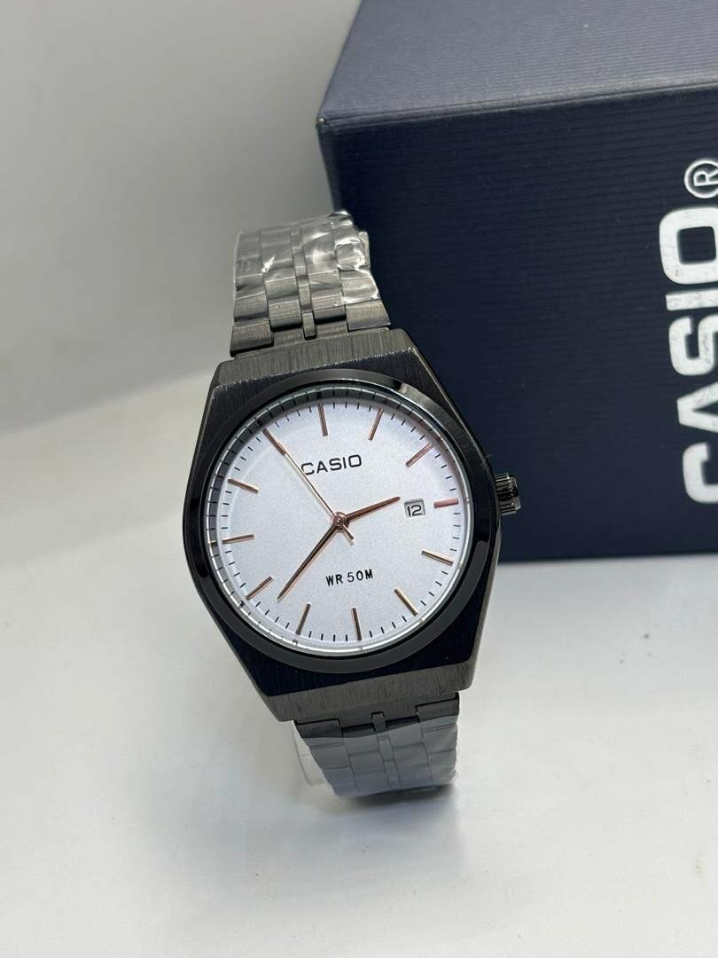 montre de valeur authentiques