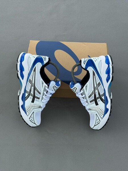 Chaussures Acis Kayano