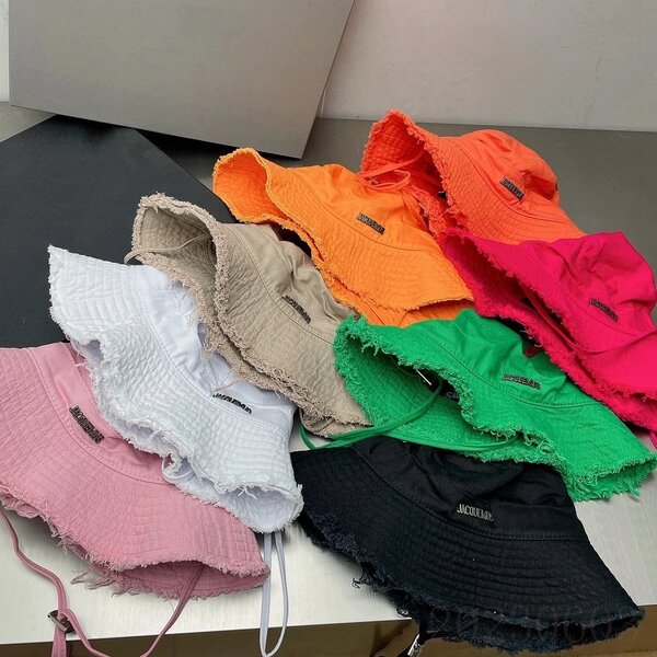 Bucket hats