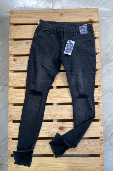 Jeans branded