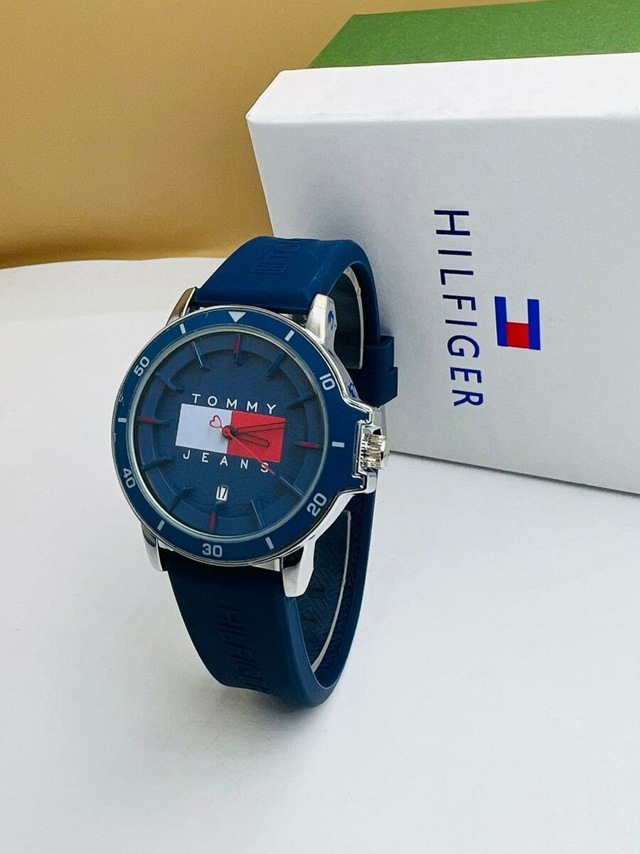 Montre de luxe disponible ici