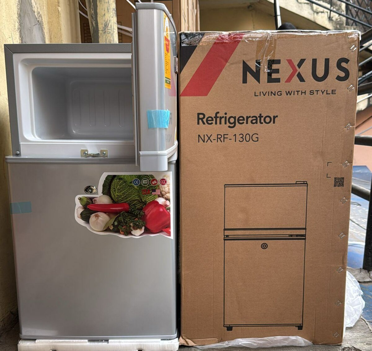 Table top fridge