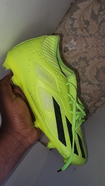 Soccer boots