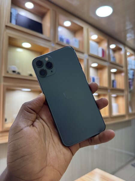 iPhone 11 Pro 64Go