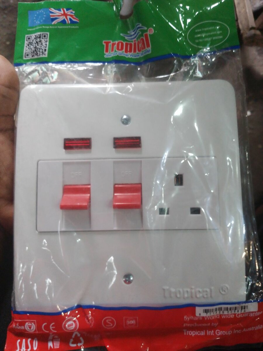Cooker socket