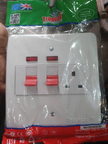 Cooker socket