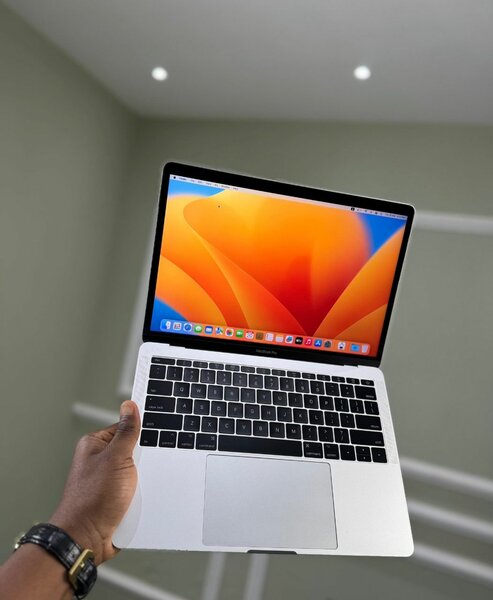 MACBOOK PRO 2017