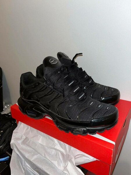 Baskets noires urbaines