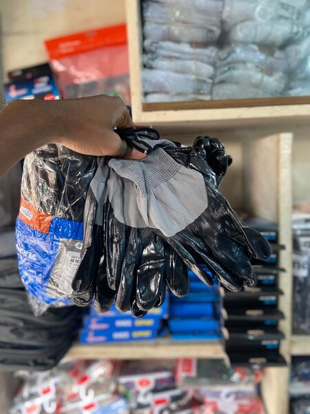 Gants de travail résistants